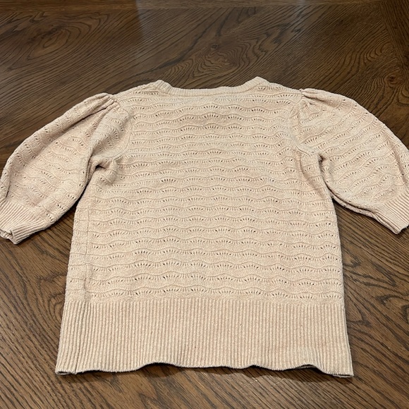 Joie Short Puff Sleeved Sweater Size S - Picture 3 of 5